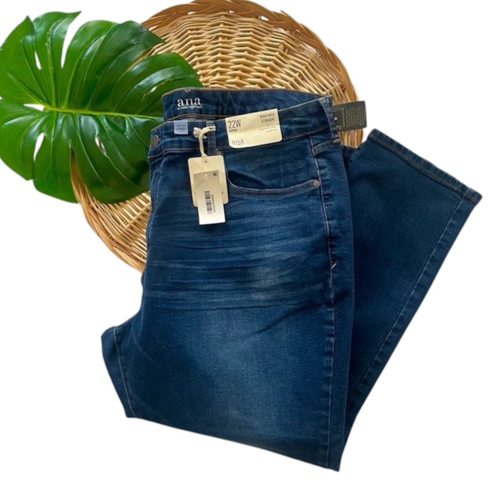 a.n.a. A New Approach Dark Blue High-Rise Straight Leg denim jeans Size 22W NWT